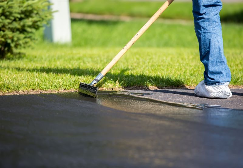Asphalt Driveway Sealing in Tampa, FL